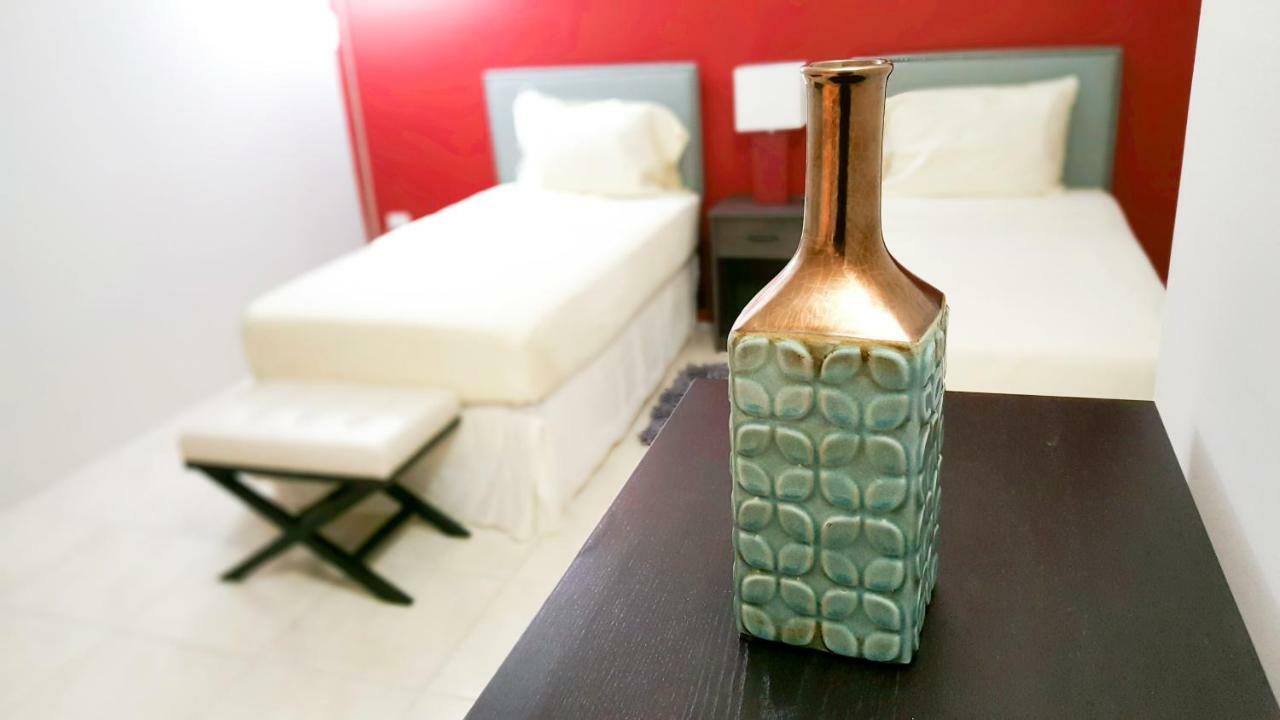 New Kingston Guest Apartments @ Donhead Екстер'єр фото