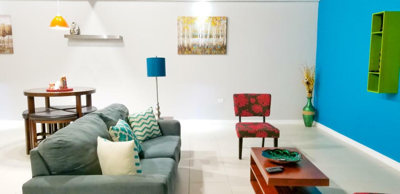 New Kingston Guest Apartments @ Donhead Екстер'єр фото