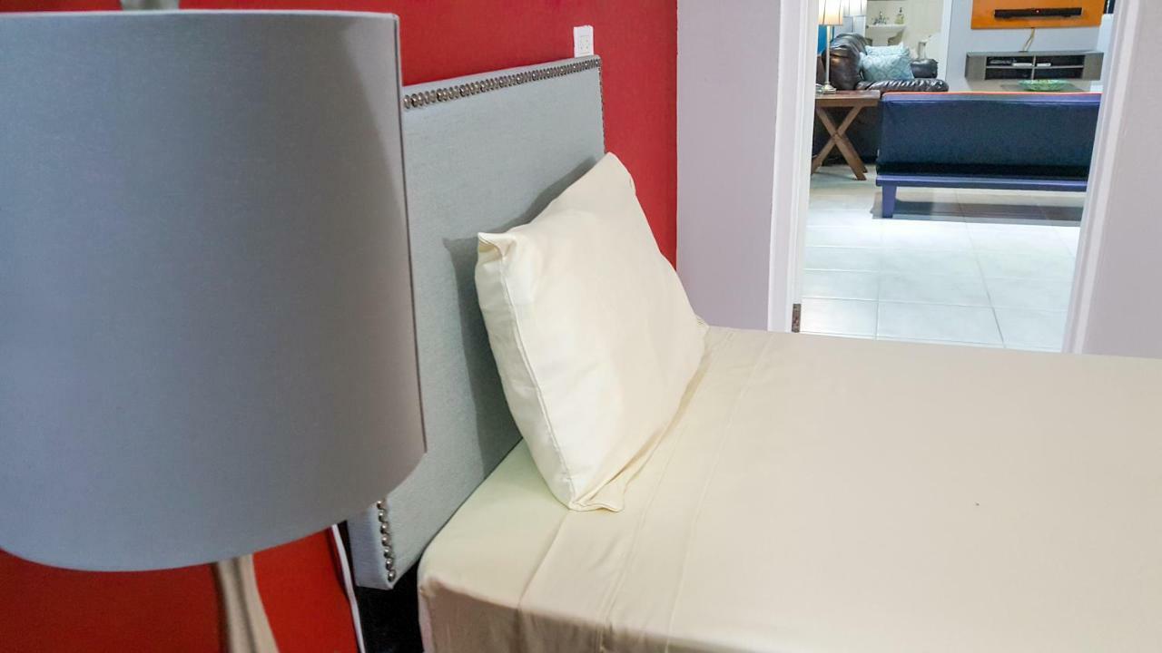 New Kingston Guest Apartments @ Donhead Екстер'єр фото
