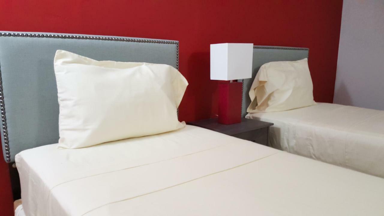 New Kingston Guest Apartments @ Donhead Екстер'єр фото